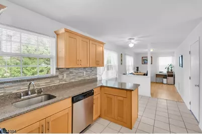 61 Campbell Rd, Hillsborough Township, NJ 08844 - Photo 11