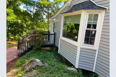 46 Oak Tree Ln, Sparta Township, NJ 07871 - Photo 11