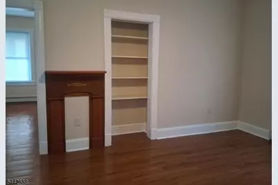 58 Thompson St, Raritan, NJ 08869 - Photo 3