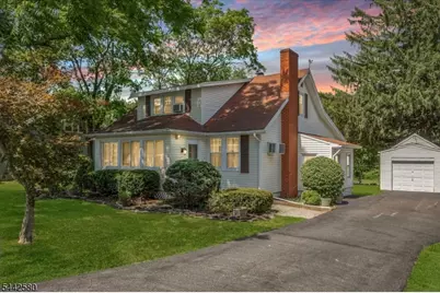 39 Norwood Dr, Long Hill Township, NJ 07933 - Photo 1