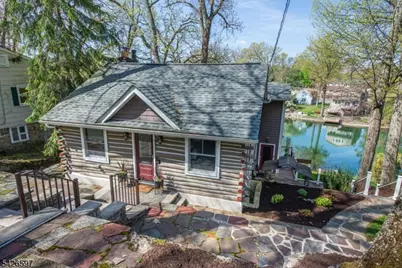393 Lakeview Ave, Ringwood, NJ 07456 - Photo 7