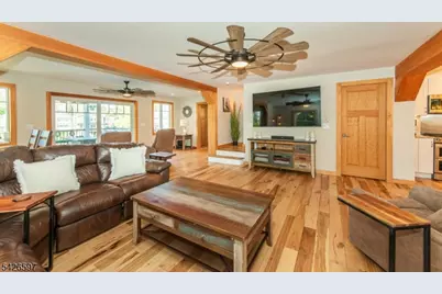 393 Lakeview Ave, Ringwood, NJ 07456 - Photo 13