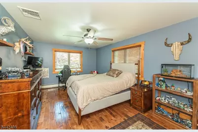 16 Tumbling Brook Rd, Montville Township, NJ 07082 - Photo 27