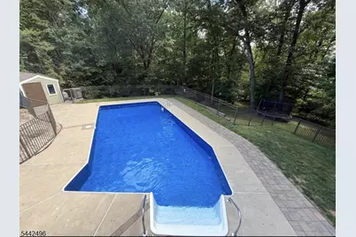 16 Tumbling Brook Rd, Montville Township, NJ 07082 - Photo 39