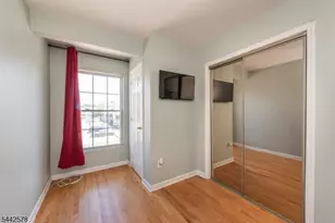 31 Victory Ct, Victory Gardens, NJ 07801 - Photo 15