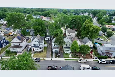 310 Lyman Pl, Plainfield, NJ 07063 - Photo 3
