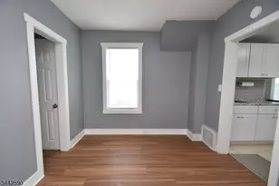 310 Lyman Pl, Plainfield, NJ 07063 - Photo 5