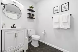 242 The Promenade, Edgewater, NJ 07020 - Photo 21