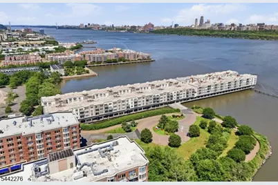 242 The Promenade #242, Edgewater, NJ 07020 - Photo 43