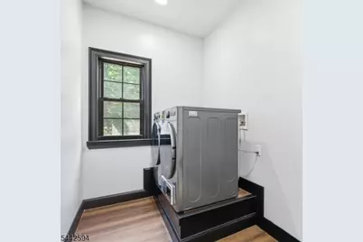 49 Northwood Rd, Hopatcong, NJ 07849 - Photo 35