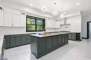 49 Northwood Rd, Hopatcong, NJ 07849 - Photo 11