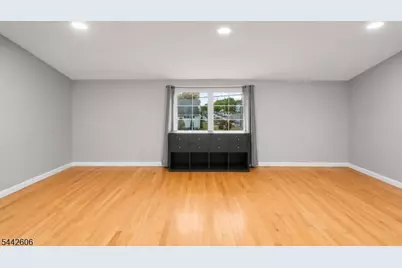 92 Anderson Ave, Totowa, NJ 07512 - Photo 19