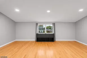 92 Anderson Ave, Totowa, NJ 07512 - Photo 19