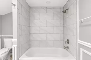 92 Anderson Ave, Totowa, NJ 07512 - Photo 15