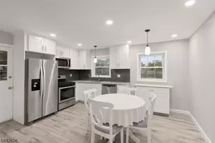 92 Anderson Ave, Totowa, NJ 07512 - Photo 11