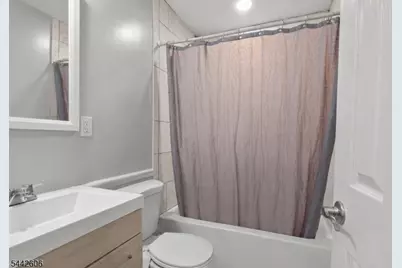 92 Anderson Ave, Totowa, NJ 07512 - Photo 25