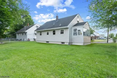 92 Anderson Ave, Totowa, NJ 07512 - Photo 33