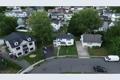 92 Anderson Ave, Totowa, NJ 07512 - Photo 35