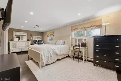9 Hartung Ave, Riverdale, NJ 07457 - Photo 17