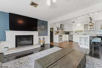 9 Hartung Ave, Riverdale, NJ 07457 - Photo 9