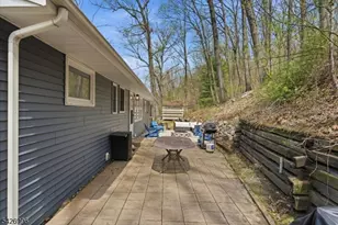 9 Hartung Ave, Riverdale, NJ 07457 - Photo 35