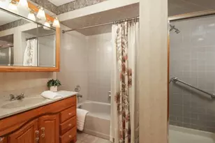 675 Raritan Rd, Clark Township, NJ 07066 - Photo 17