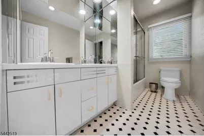 4 Halifax Dr, Marlboro Township, NJ 07751 - Photo 17