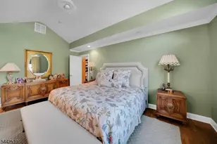 4 Halifax Dr, Marlboro Township, NJ 07751 - Photo 33