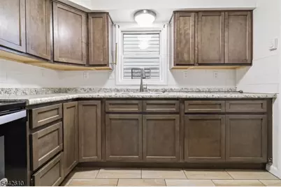 595 Orange St #1, Newark, NJ 07107 - Photo 5