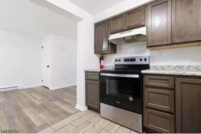 595 Orange St #1, Newark, NJ 07107 - Photo 7