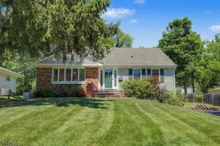 121 Pearl St, New Providence, NJ 07974 - Photo 1