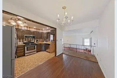 747 Brookside Rd, Rahway, NJ 07065 - Photo 17