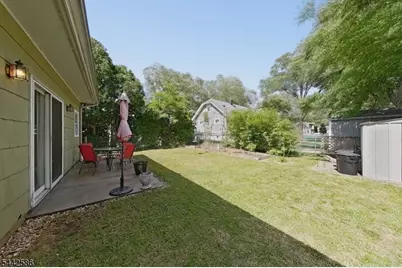 747 Brookside Rd, Rahway, NJ 07065 - Photo 11