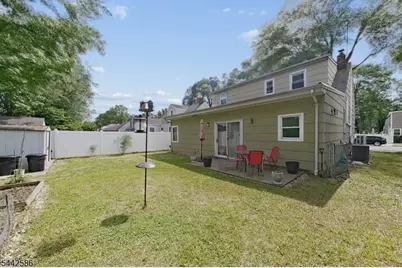 747 Brookside Rd, Rahway, NJ 07065 - Photo 7