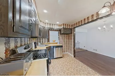 747 Brookside Rd, Rahway, NJ 07065 - Photo 19