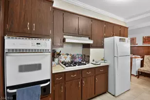 438 Joralemon St, Belleville, NJ 07109 - Photo 7