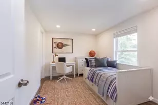 26 N Willow St, Montclair, NJ 07042 - Photo 25