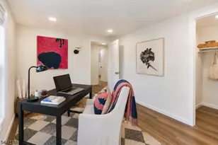 26 N Willow St, Montclair, NJ 07042 - Photo 17