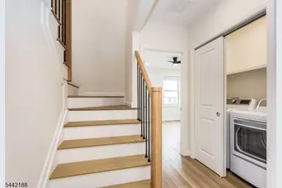 26 N Willow St #2, Montclair, NJ 07042 - Photo 19
