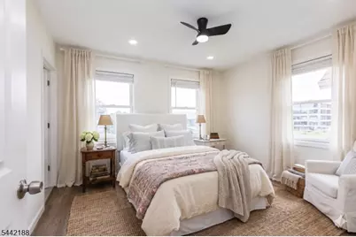26 N Willow St #2, Montclair, NJ 07042 - Photo 13