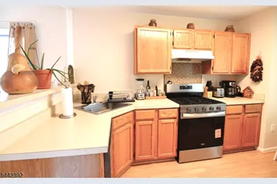 63 Potomac Drive, Bernards Township, NJ 07920 - Photo 5