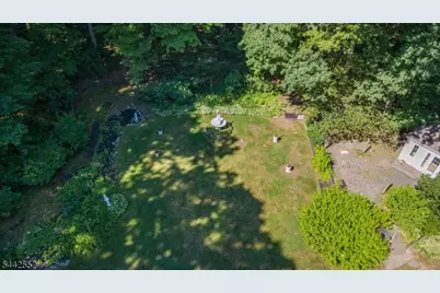 11 Laurel Ln, Hanover Township, NJ 07950 - Photo 47