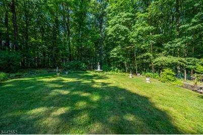 11 Laurel Ln, Hanover Township, NJ 07950 - Photo 45