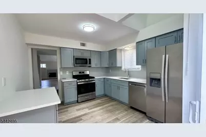 221 Myrtle Ave, Westfield, NJ 07090 - Photo 5