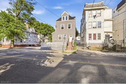 44 Fabyan Pl, Newark, NJ 07108 - Photo 3