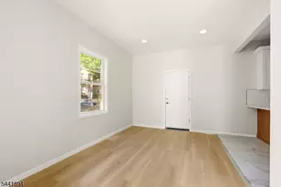 44 Fabyan Pl, Newark, NJ 07108 - Photo 9