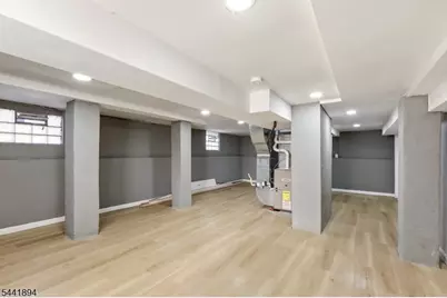 44 Fabyan Pl, Newark, NJ 07108 - Photo 25