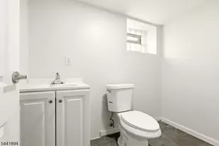 44 Fabyan Pl, Newark, NJ 07108 - Photo 27