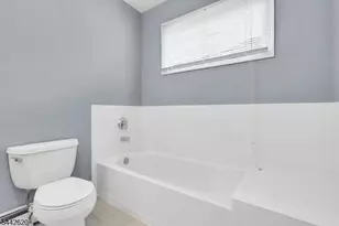 42 Leah Way, Parsippany, NJ 07054 - Photo 31