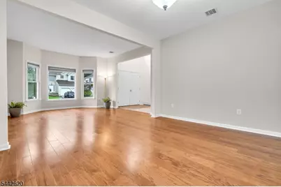 42 Leah Way, Parsippany, NJ 07054 - Photo 11